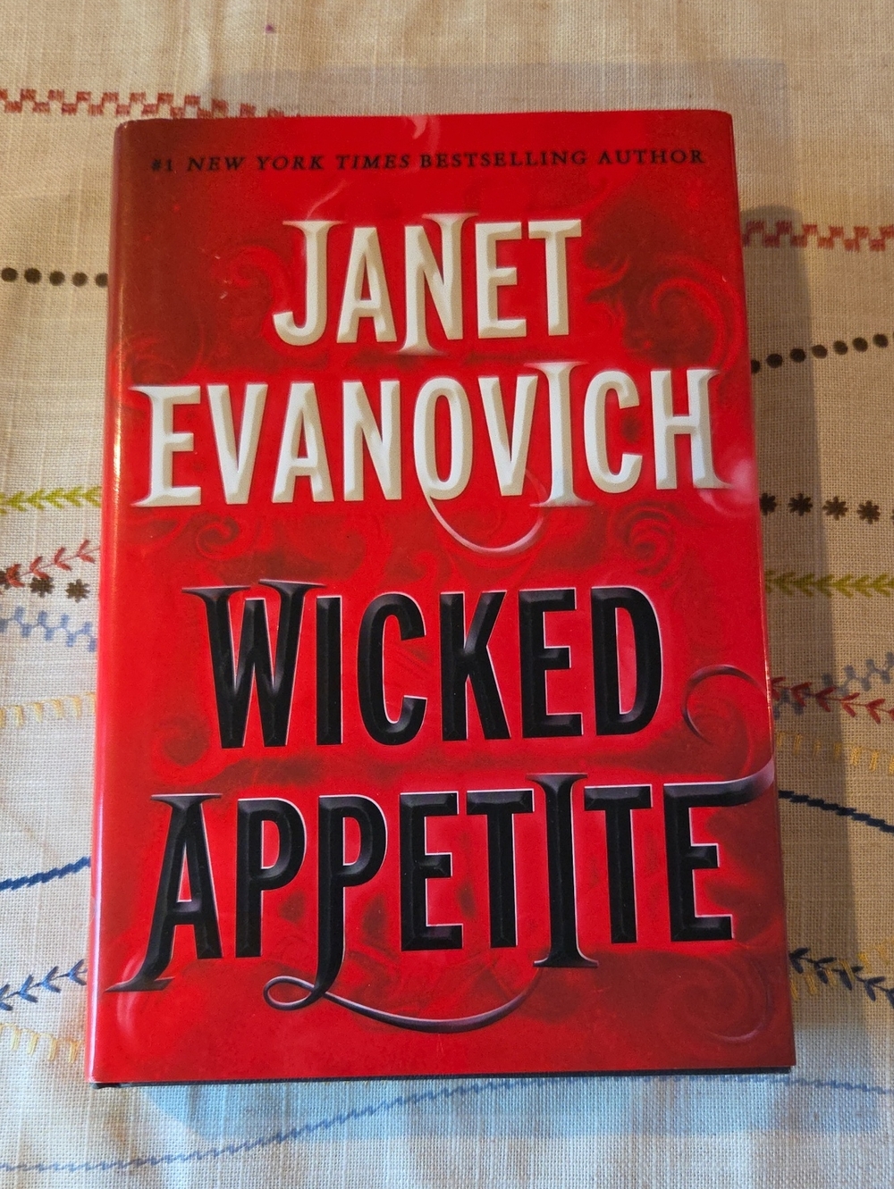 Wicked Appetite Hardcover Book - Red - By Janet Evanovich